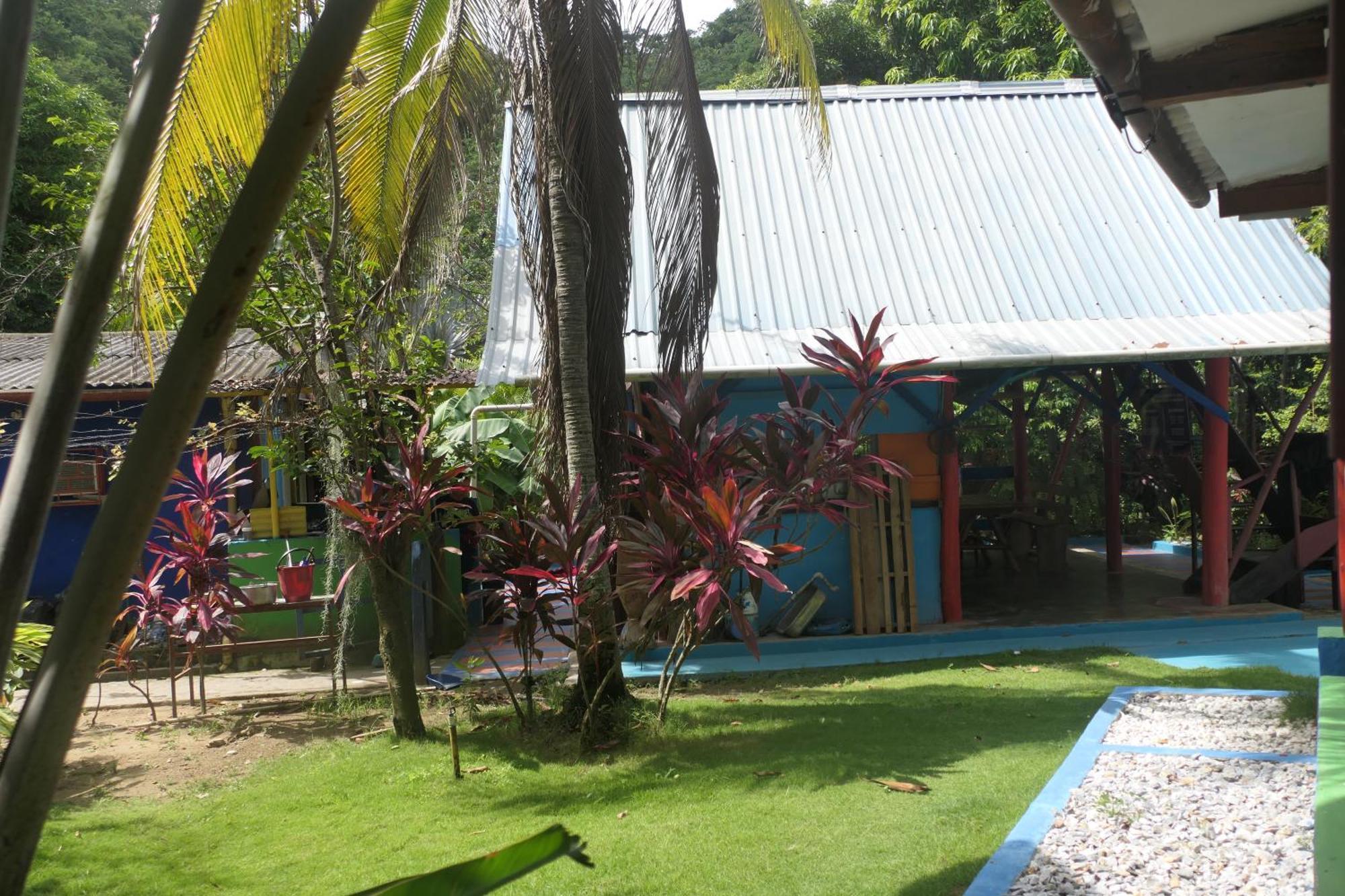 Eco-Cafe El Mirador Apartment Guachaca Exterior photo